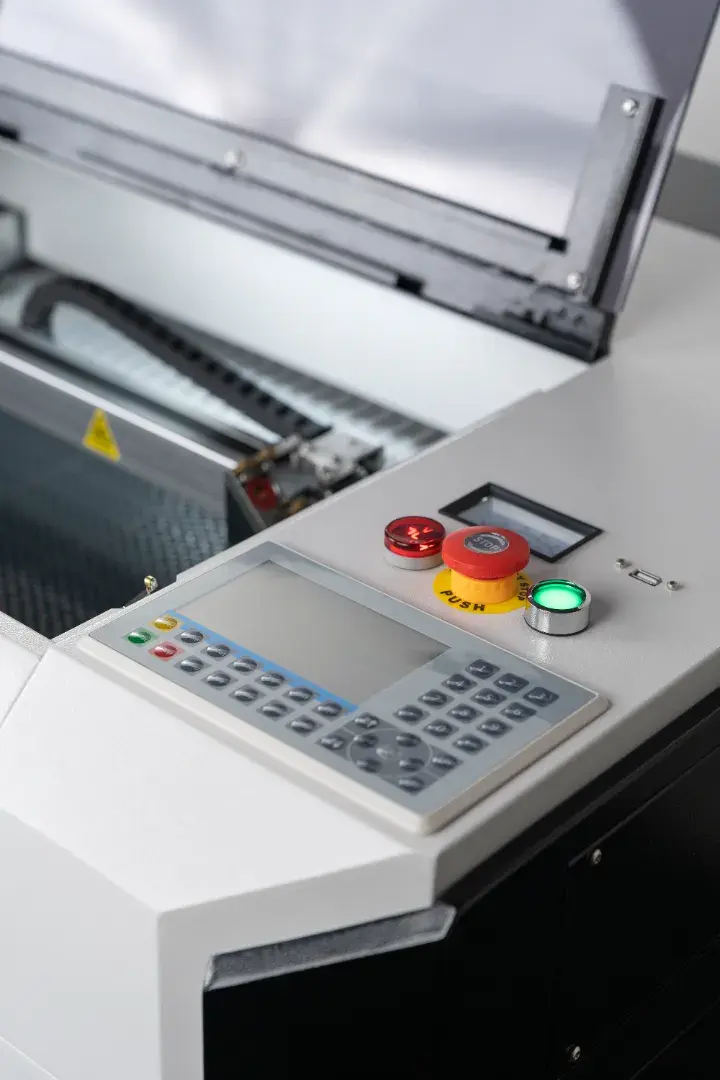 Stort Ruida kontrolpanel til din co2 laserskærer